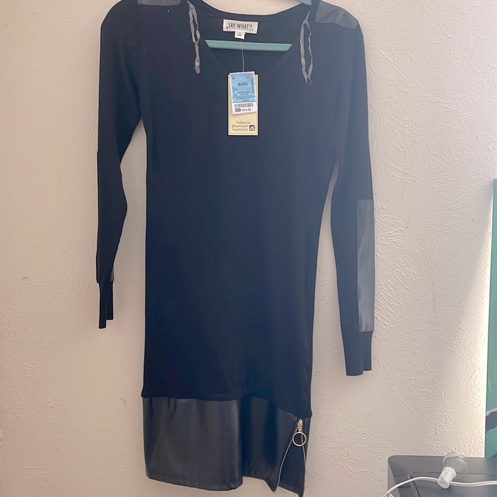 BRAND NEW Black Long Sleeve Dress